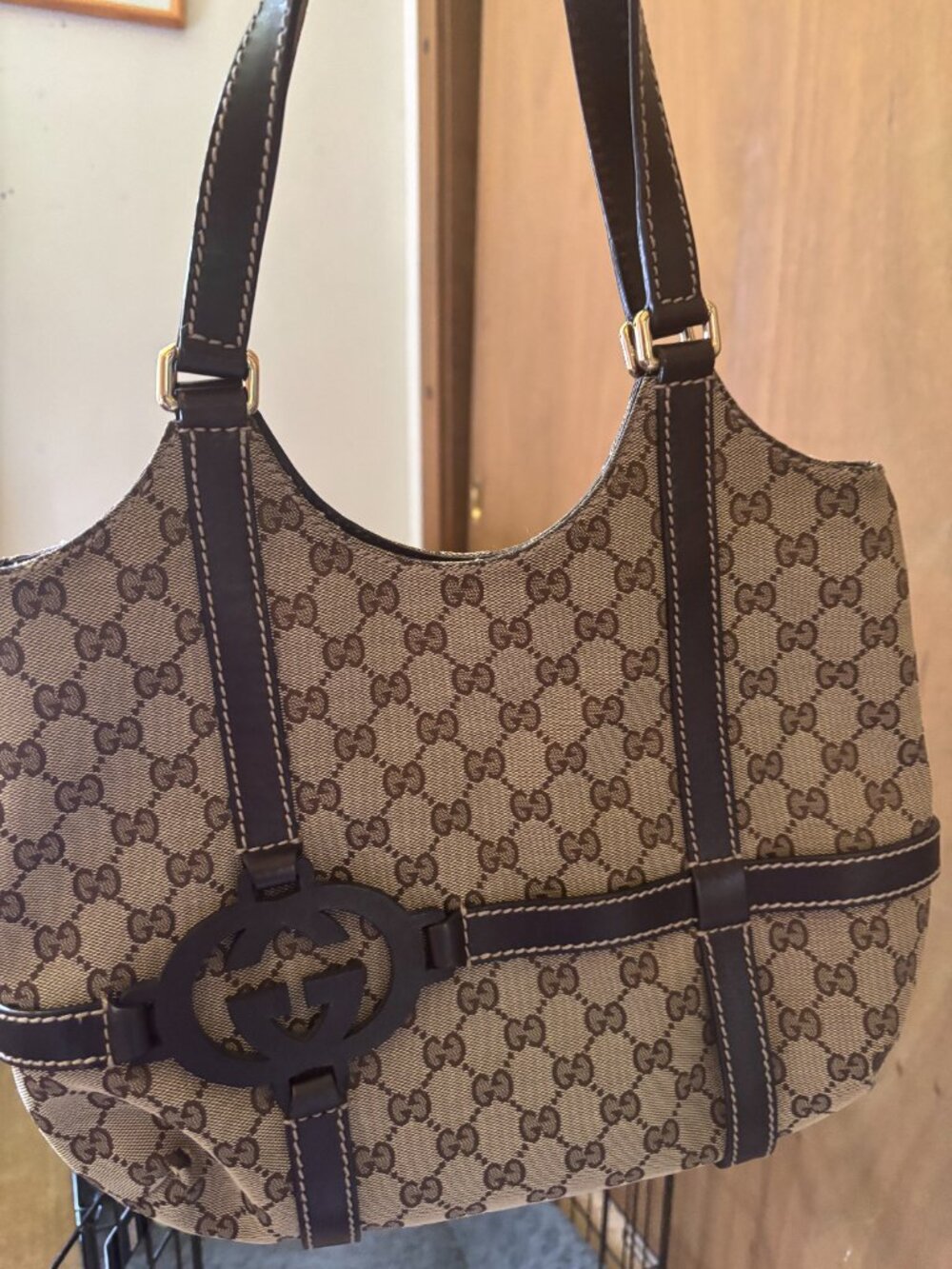Handbag - Picture 8 of 8